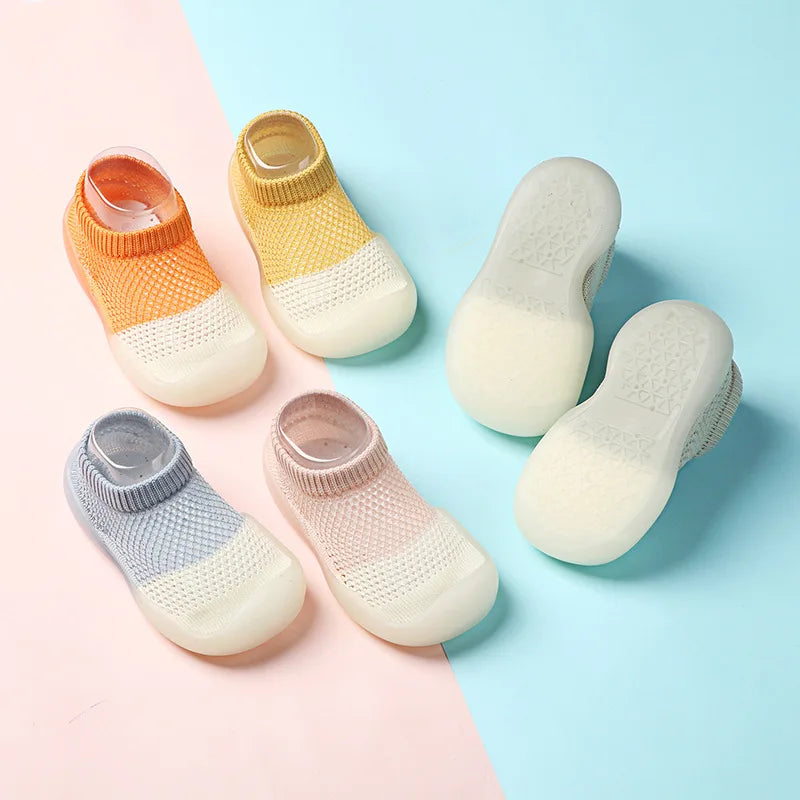 Baby Shoes First Walkers Comfortable Boys Girls Kids Rubber Soft Non-Slip Sole Floor Shoes Knit Booties