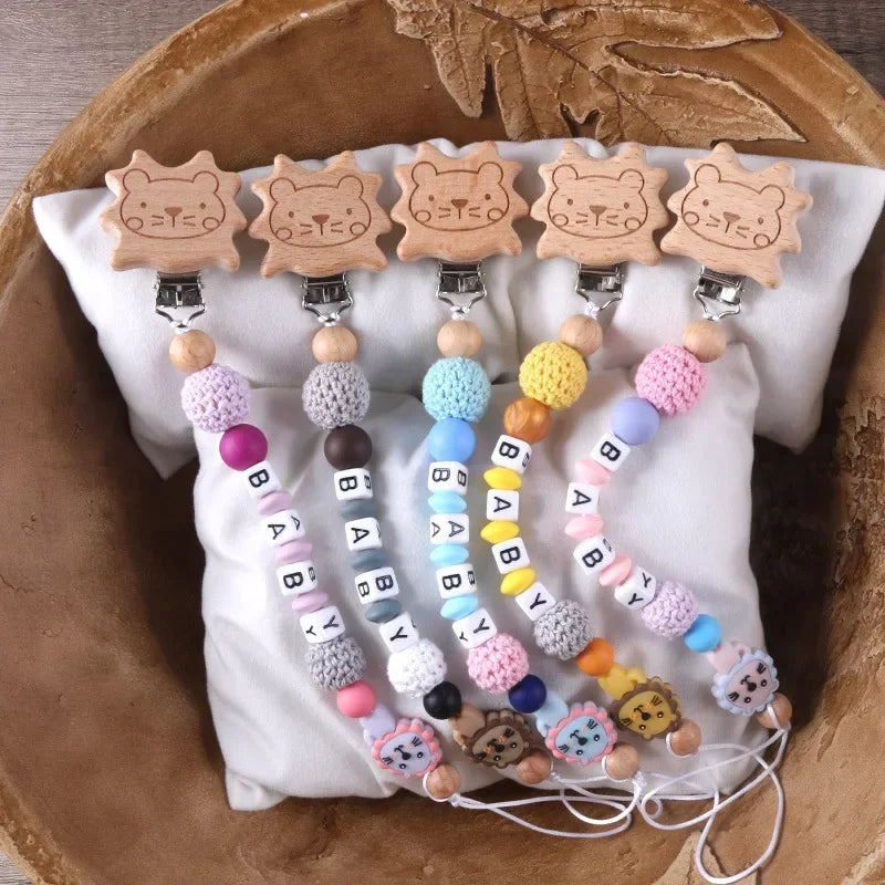 Baby Pacifier Clips Personalized Name DIY Wood Lion Silicone Dummy Nipples Holder Clip Chain Newborn Accessories Infant Feeding