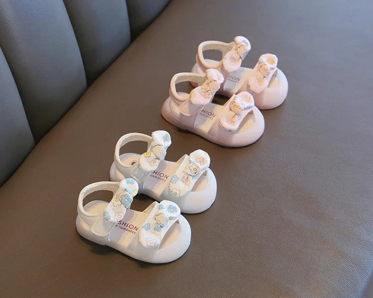 Baby Walking Shoes Non-slip Toes Capped Girls Beach Shoes with Flower 2025 Summer New Kids Sandals Double Bows Sweet Soft Sole