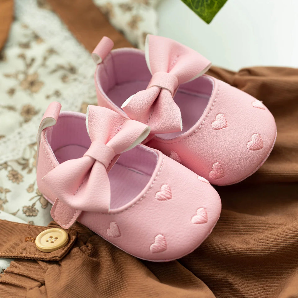 New Baby Boys Girls Shoes Love Bow Fringe Soft Soled Non-slip Footwear First Walkers Crib Shoes Moccasins Toddler Girls Shoesv