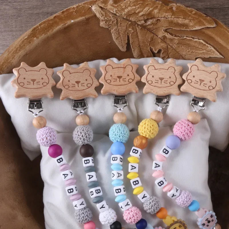 Baby Pacifier Clips Personalized Name DIY Wood Lion Silicone Dummy Nipples Holder Clip Chain Newborn Accessories Infant Feeding