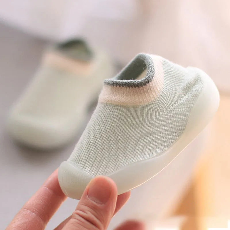 Baby Shoes First Walkers Comfortable Boys Girls Kids Rubber Soft Non-Slip Sole Floor Shoes Knit Booties