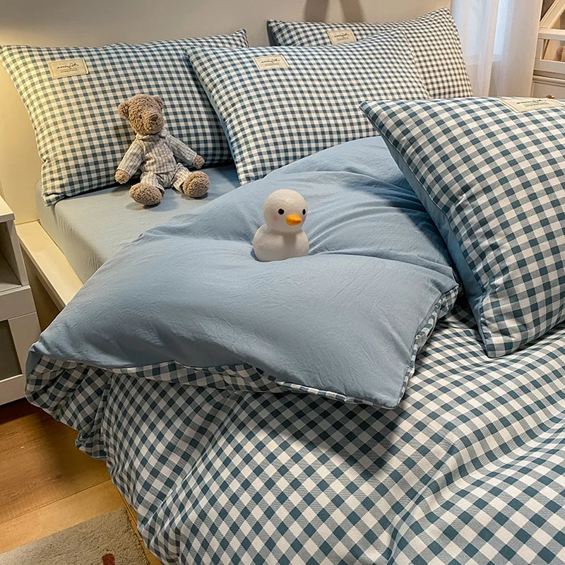 European Bedding Set with Checkered Print Comfortable Breathable Fitted Sheet Duvet Cover Pillowcase Single Queen Size Bed Linen