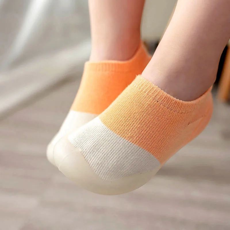Baby Shoes First Walkers Comfortable Boys Girls Kids Rubber Soft Non-Slip Sole Floor Shoes Knit Booties