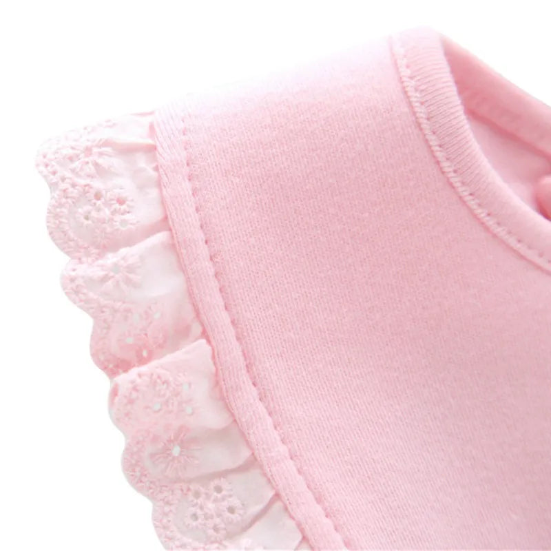 Baby Bibs Cotton Waterproof Girl Cute Bow Lace Saliva Towel Newborn Burp Bandana Scarf Infant Girls Absorbent Feeding Bib