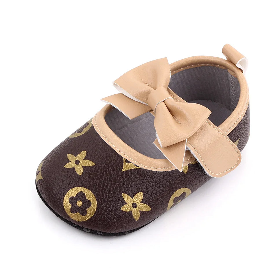 Baby Girls Shoes Love Bow Soft Soled Non-slip Footwear First Walkers Crib Shoes Toddler Girls Shoes