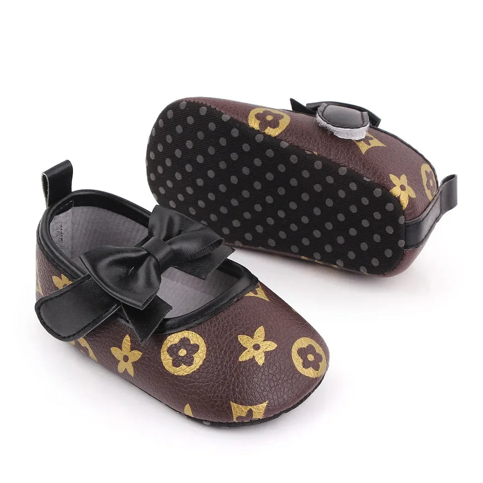 Baby Girls Shoes Love Bow Soft Soled Non-slip Footwear First Walkers Crib Shoes Toddler Girls Shoes