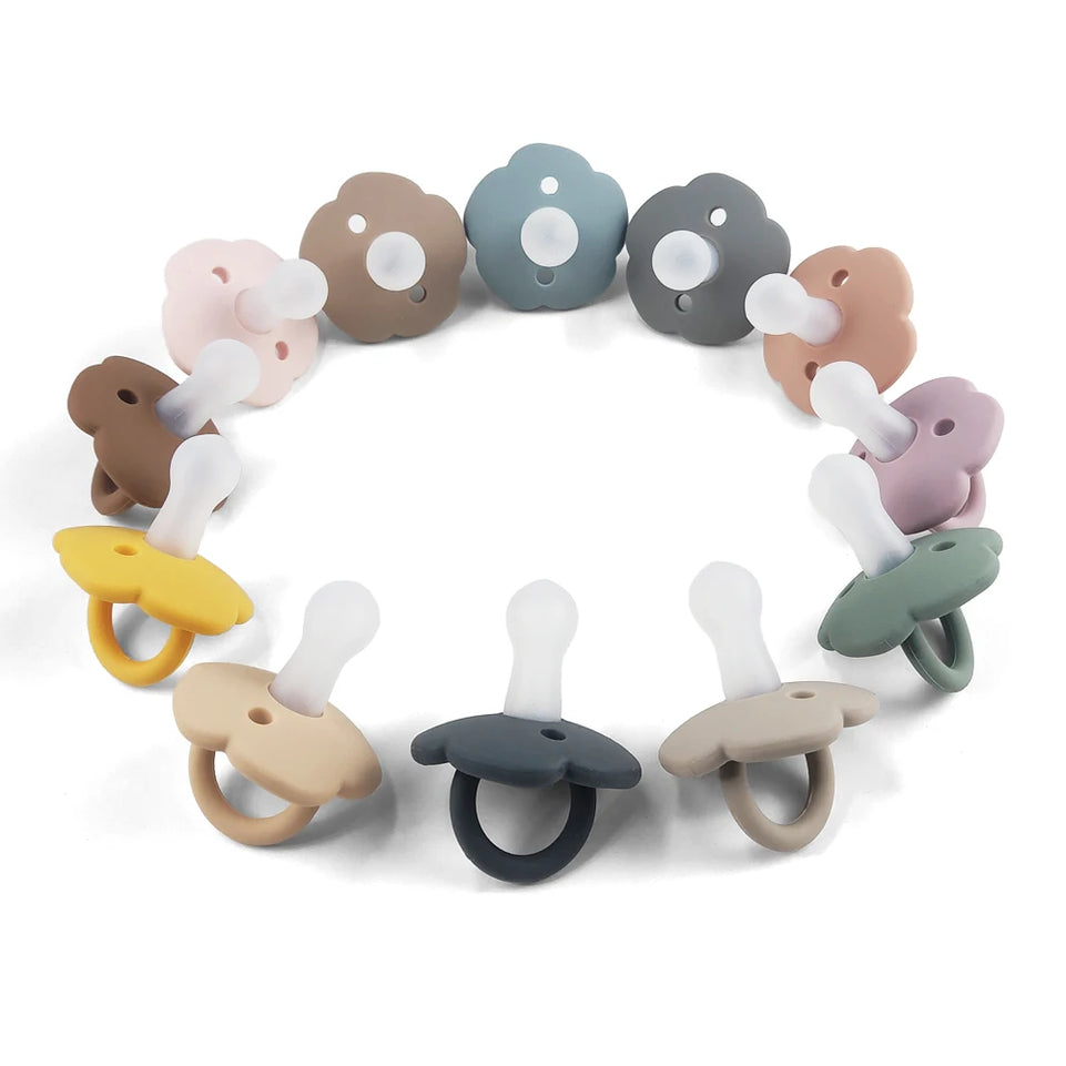 Baby pacifier super soft anti-flatulence, 0-3 to 6 months old imitation breast milk newborn baby sleep artifact
