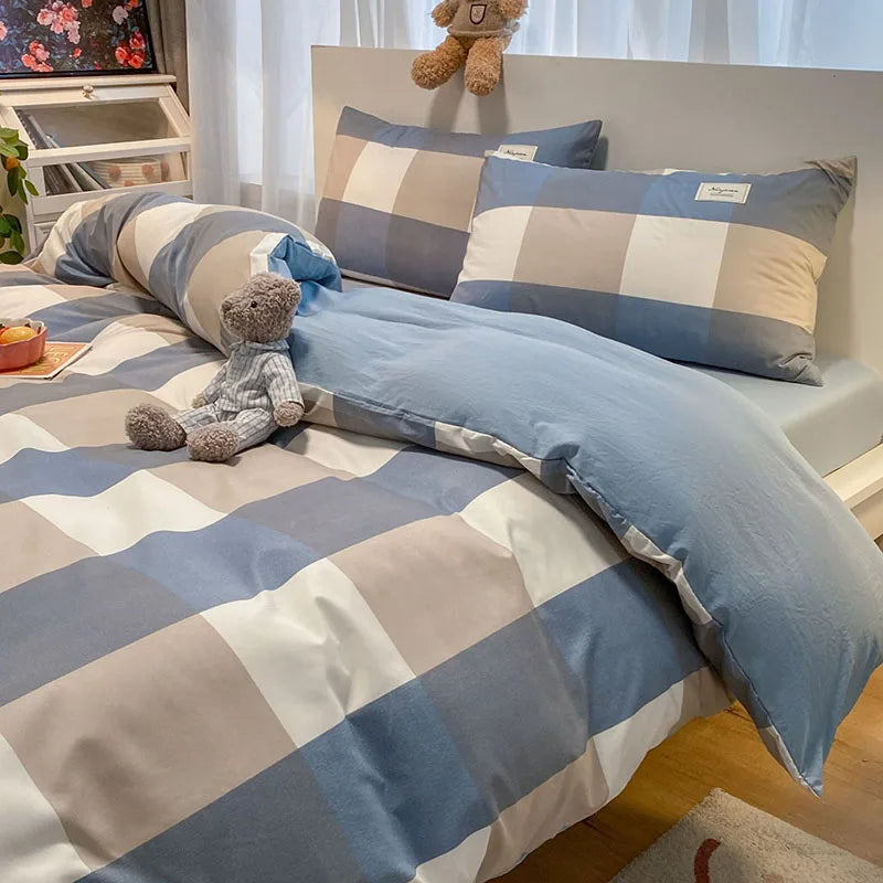 European Bedding Set with Checkered Print Comfortable Breathable Fitted Sheet Duvet Cover Pillowcase Single Queen Size Bed Linen