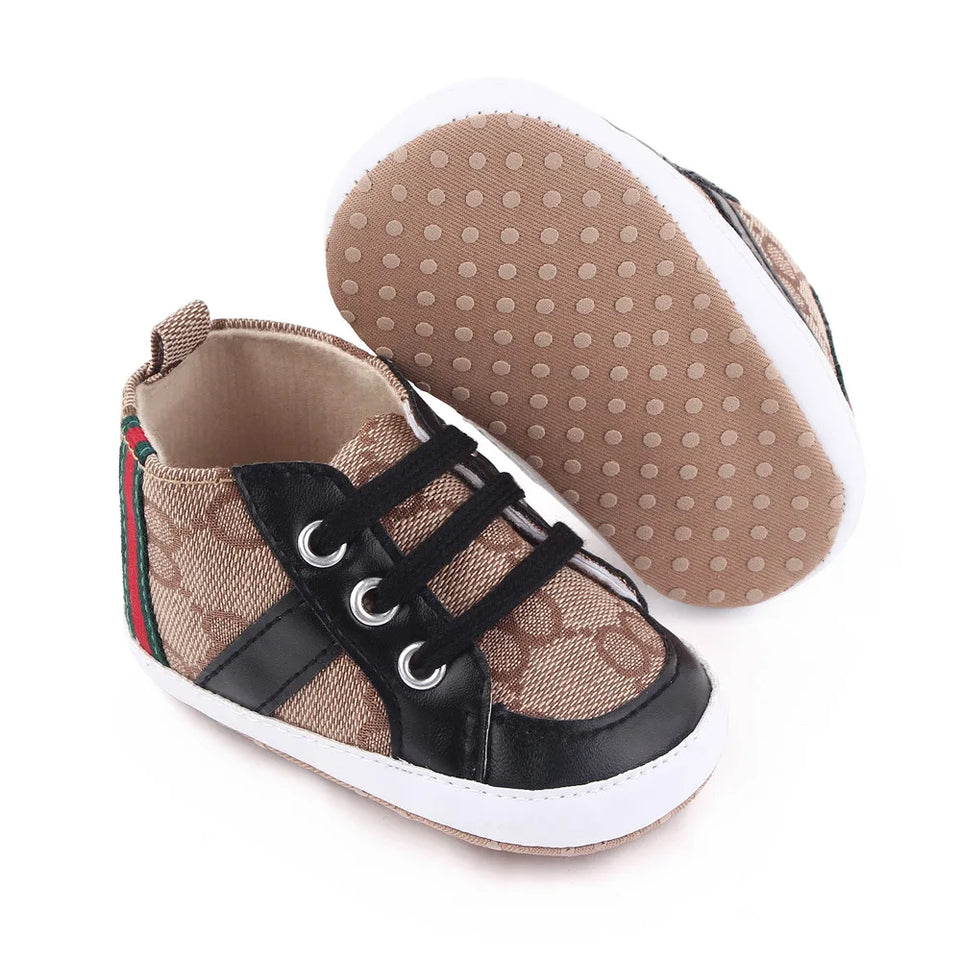 Newborn Baby Shoes Casual High Top Fashion Design Non-slip Sneakers  Boys Soft Sole Non-Slip Toddler Outdoor Shoes First Walkers